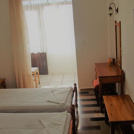 Notis Hotel Samos Town Exterior photo